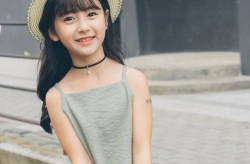网红李妍曦视频大全集,魅力四溢，笑点连连
