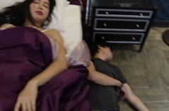 约会小姐姐喝酒,与小姐姐共度美酒佳话