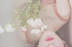 芝芝booty裸体私房照浴室,浴室裸照背后的故事